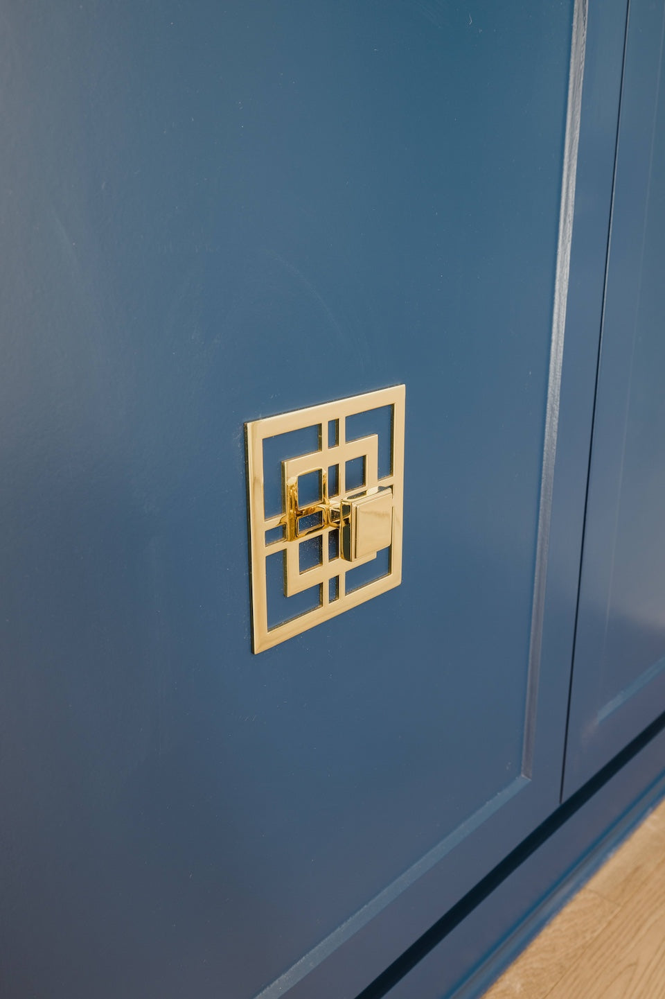 Maury Large Backplate and Knob Set