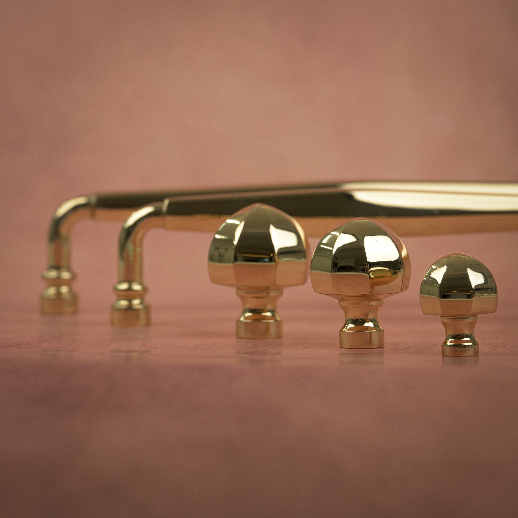 Normandy Faceted Knob