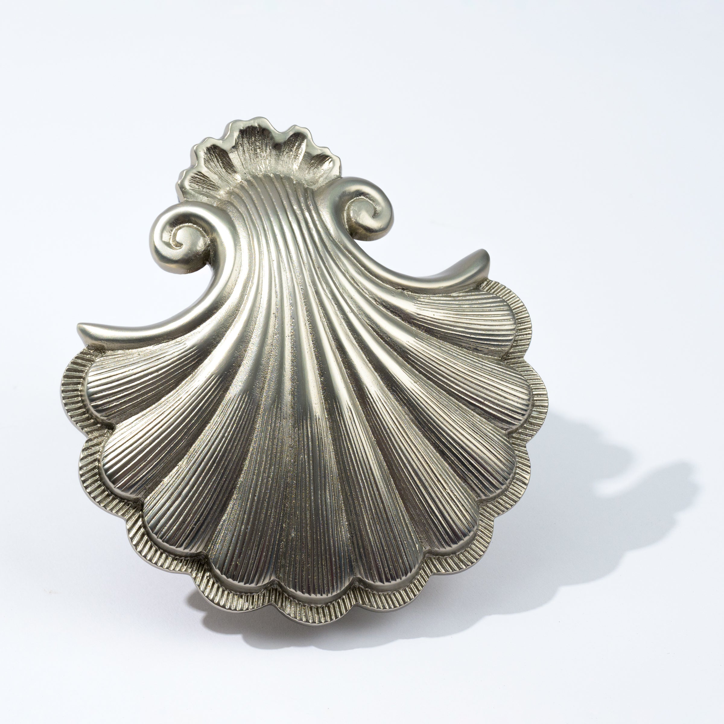 Tidewater Shell Door Knocker Hand Chiseled - Williamsburg – Art