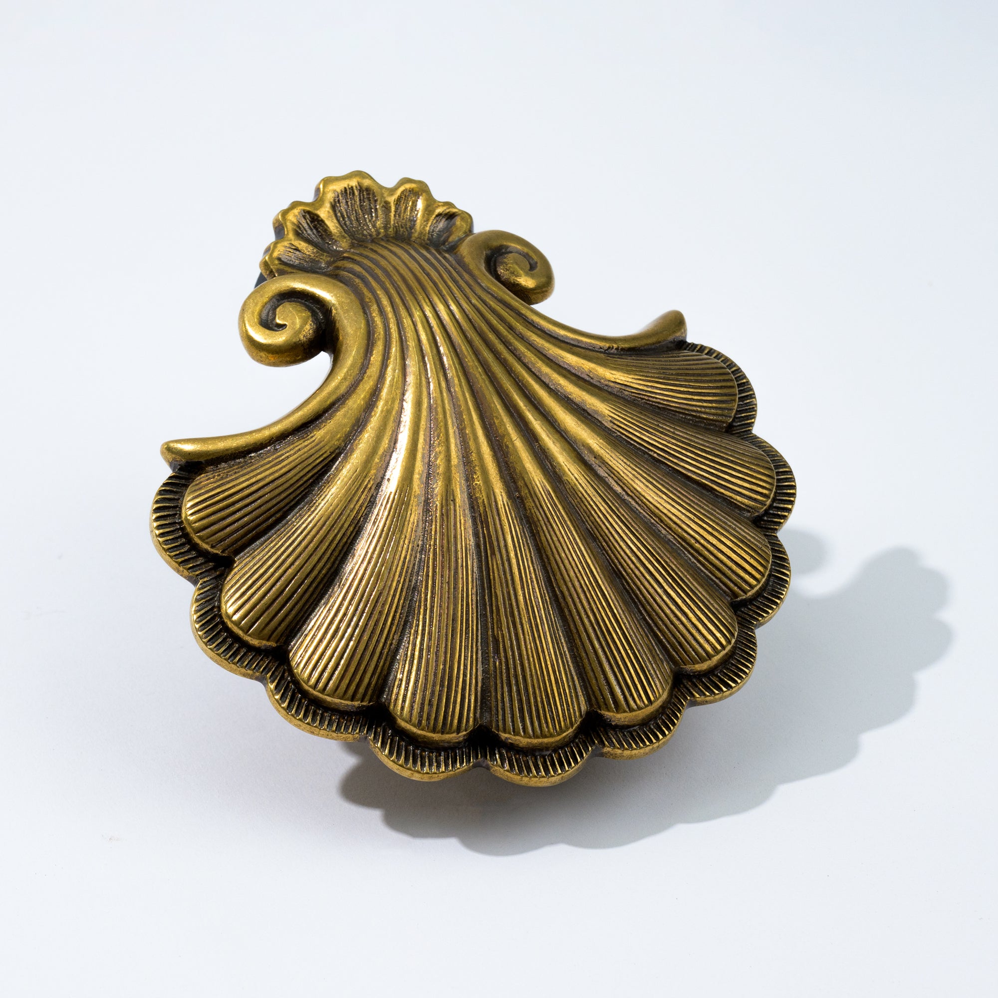 Decorative Door Knocker Shell shape in burnished brass finish