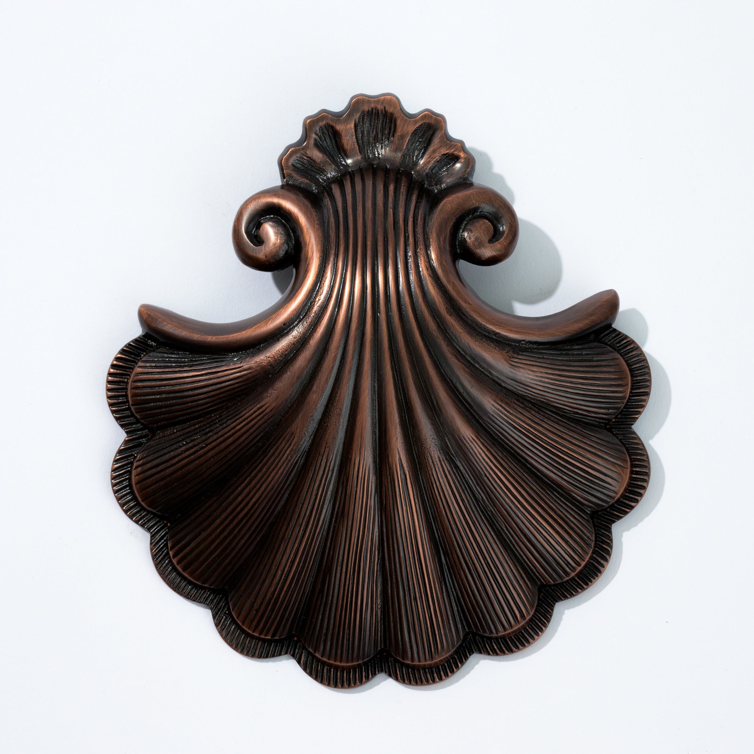 Tidewater Shell Door Knocker Hand Chiseled - Williamsburg – Art