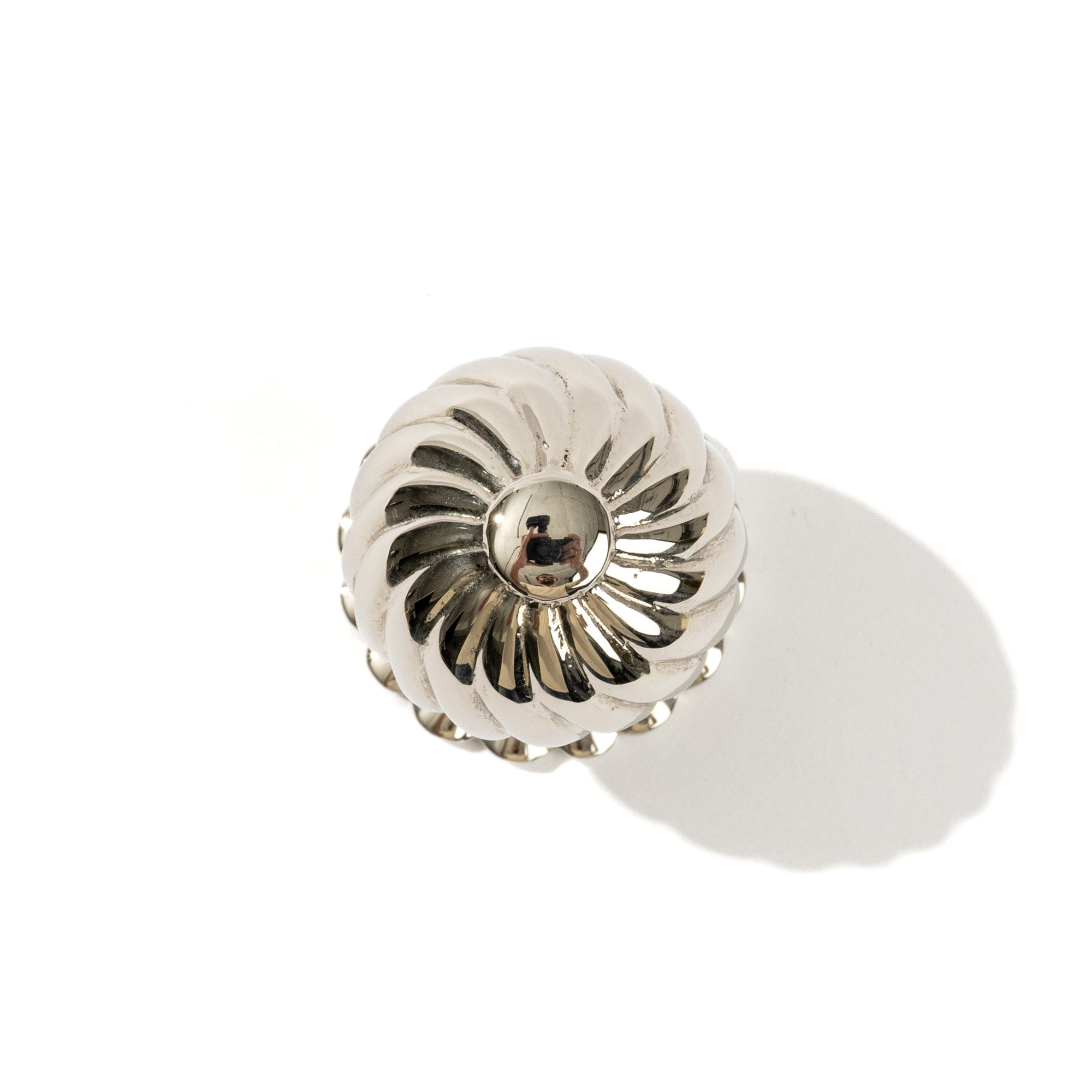 Devonshire Round Spiral Knob