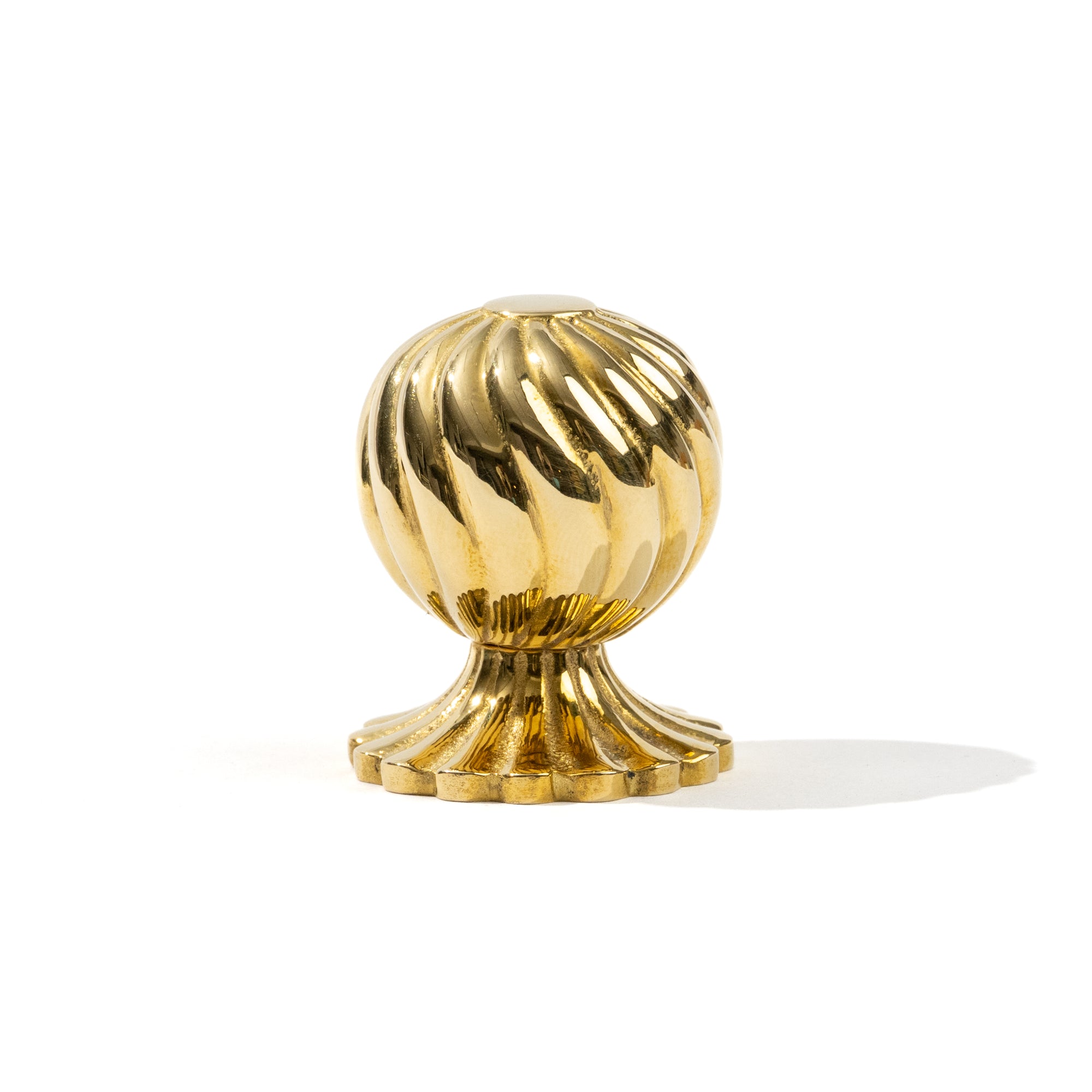 Devonshire Round Spiral Knob