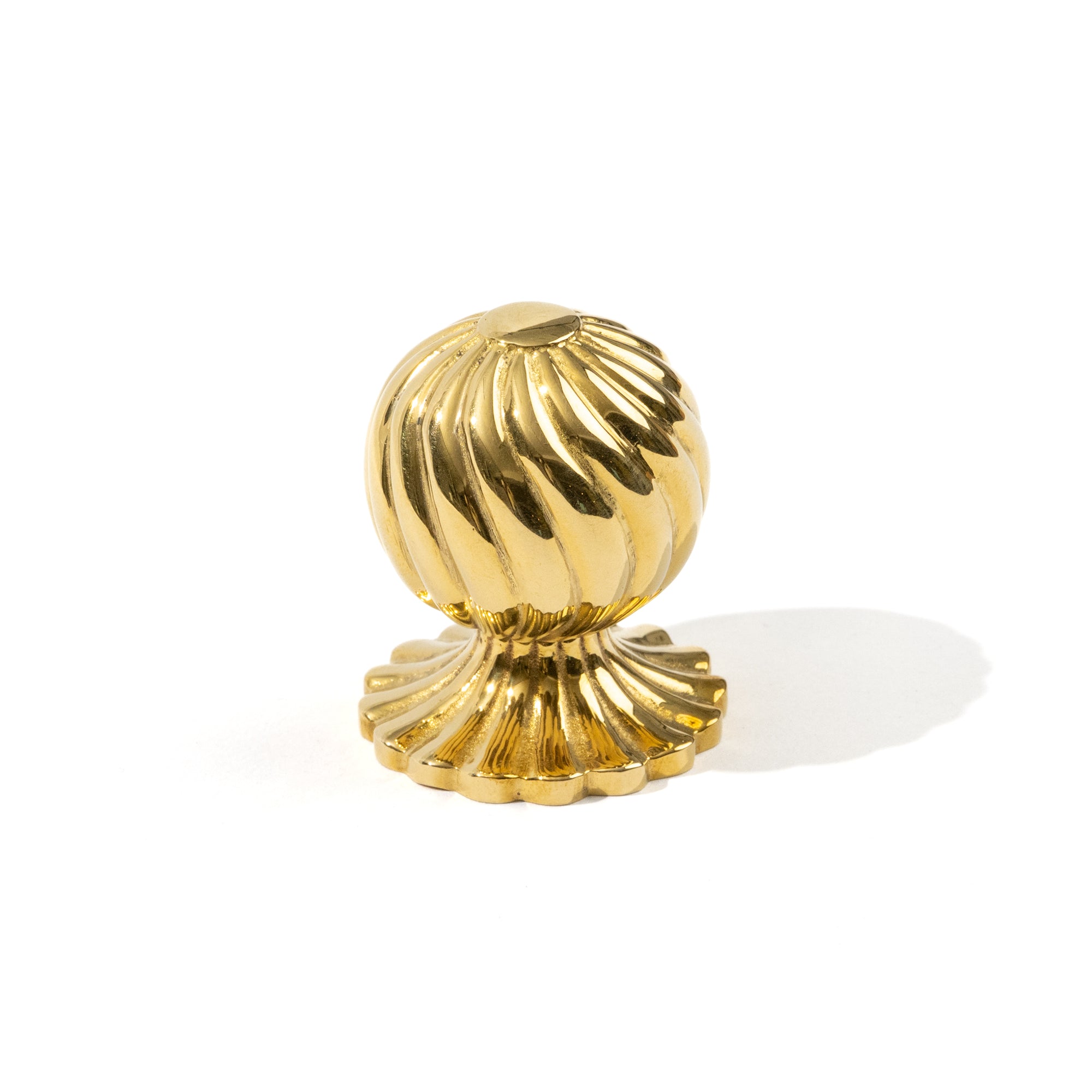 Devonshire Round Spiral Knob