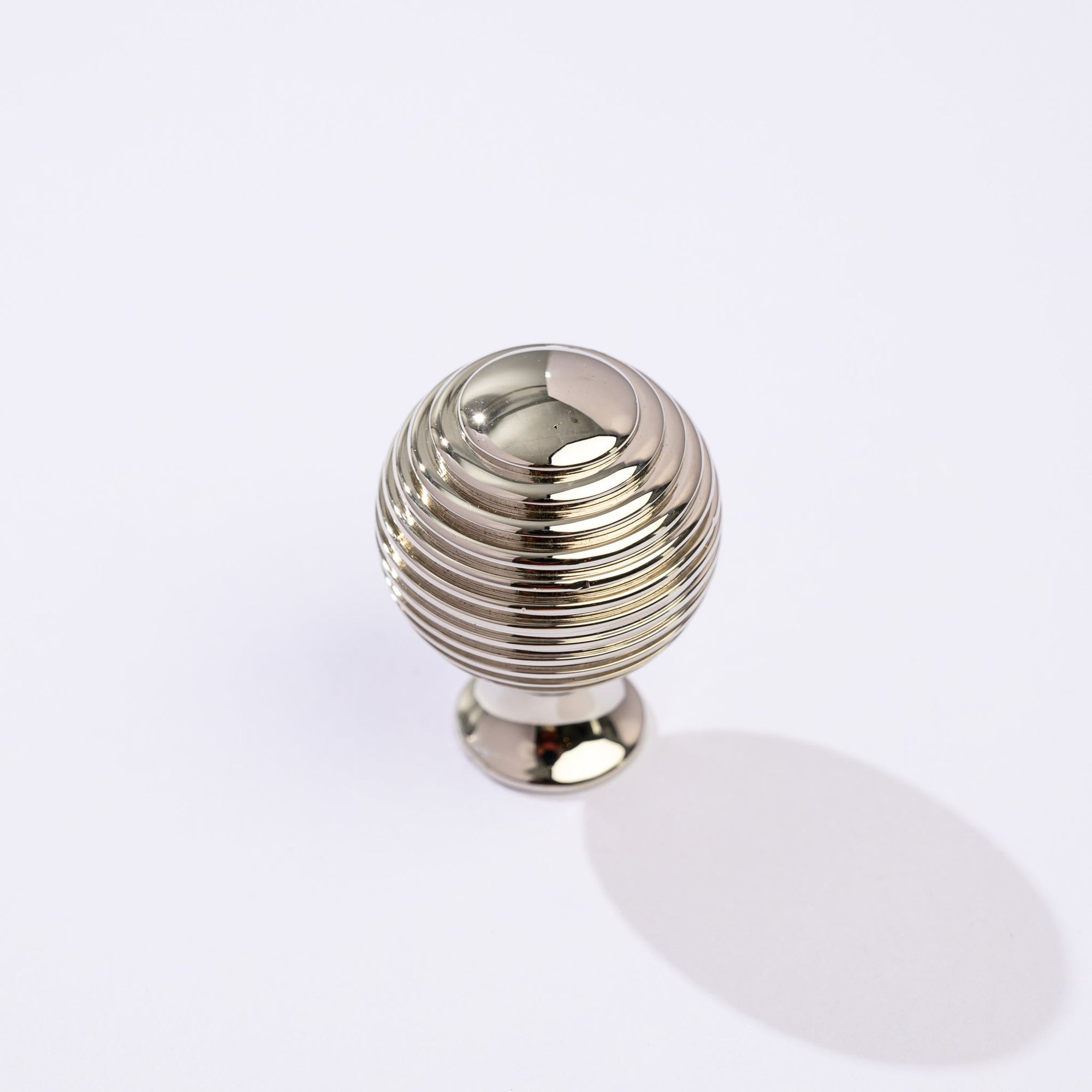 The Edit Beehive Reeded knob