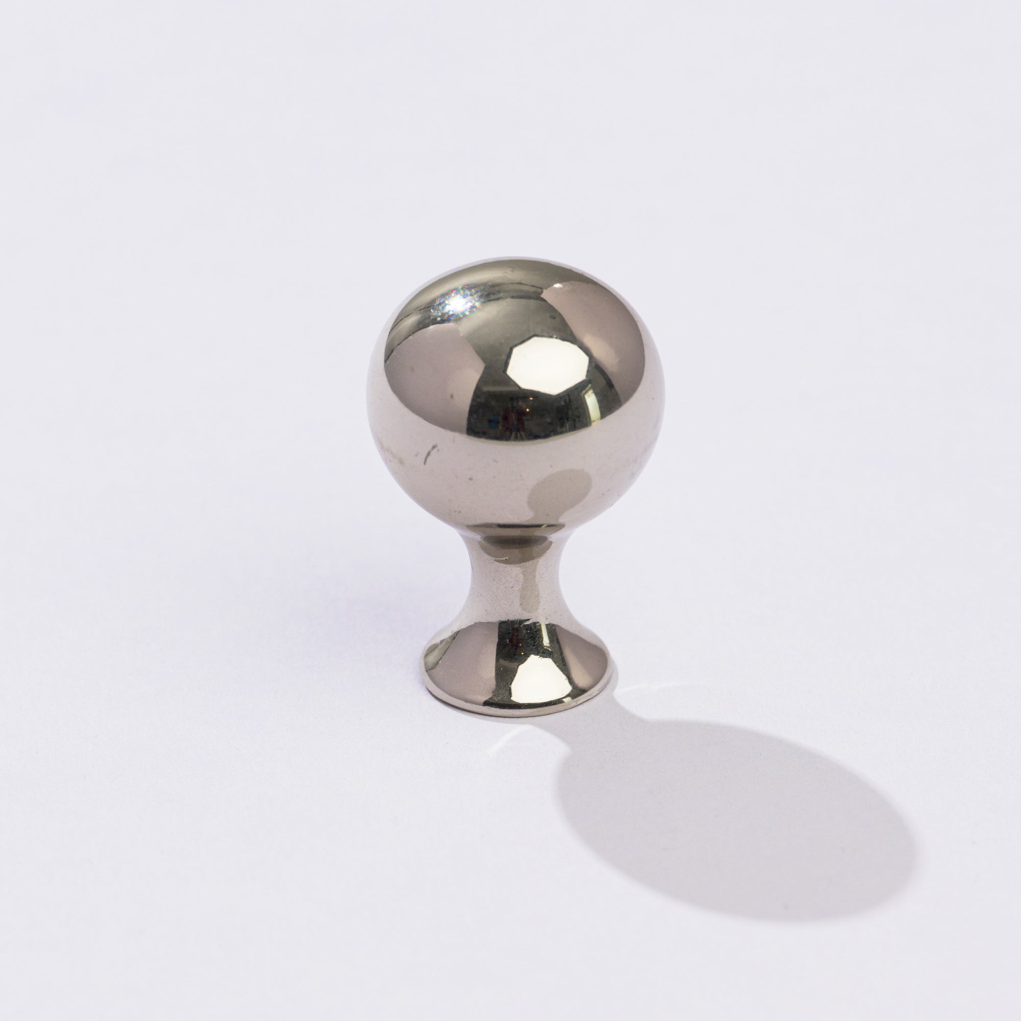 Tides Ball Knob