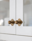 The Edit Beehive Reeded knob