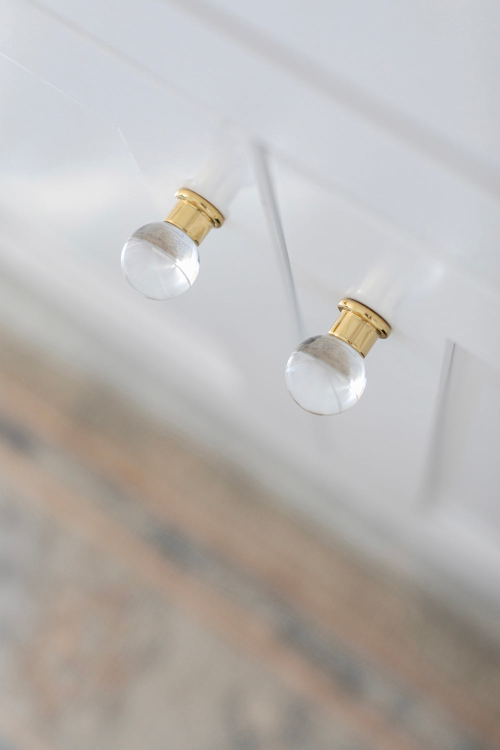 The Edit Round Ball Lucite Knob